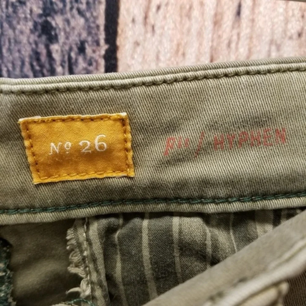 Anthro Pilcro & the Letterpress Hyphen Shorts - Picture 3 of 8